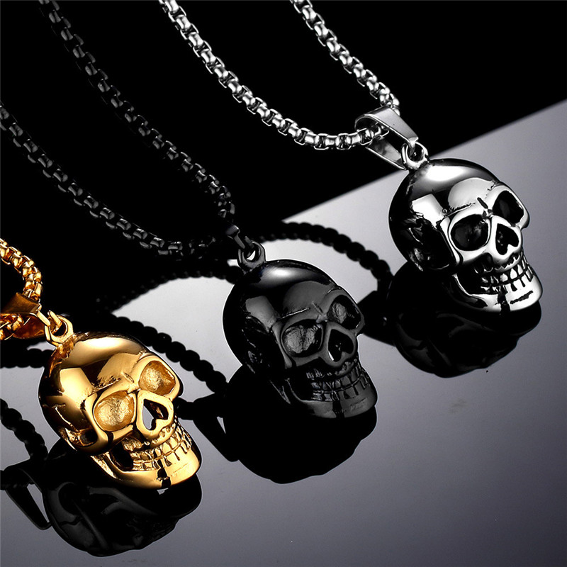 https://onmybubble.com/aliimages/RetroSkullChain/GothicBikerSkullPendant_2.jpg