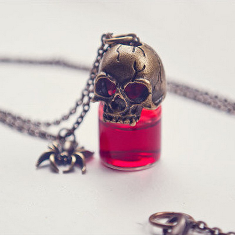 Gothic Skull Pendant Necklace